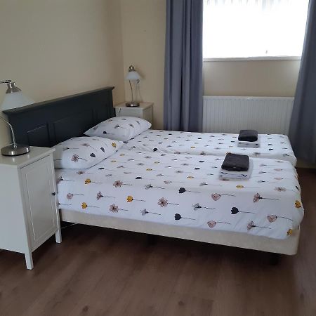 Logement 'De Witte Klok' Oude Bildtzijl Exterior photo