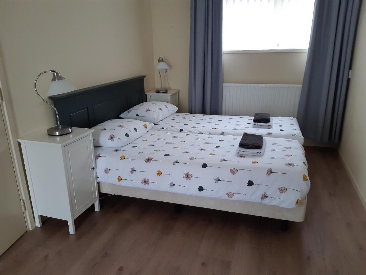 Logement 'De Witte Klok' Oude Bildtzijl Exterior photo