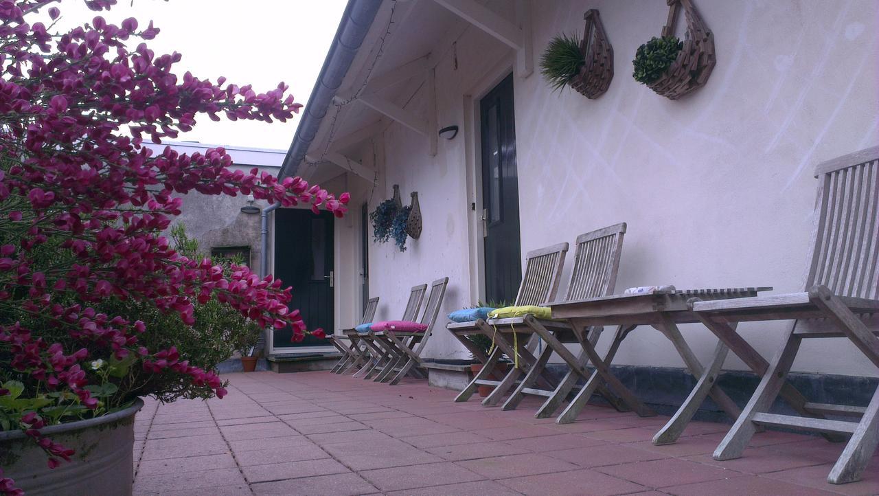 Logement 'De Witte Klok' Oude Bildtzijl Exterior photo