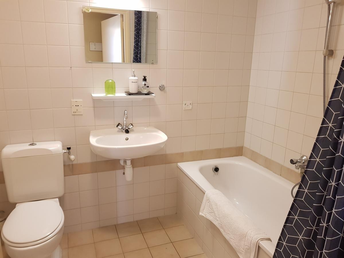 Logement 'De Witte Klok' Oude Bildtzijl Exterior photo